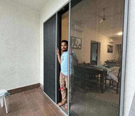 Pleated Mosquito Nets for Balconies Price in Mumbai